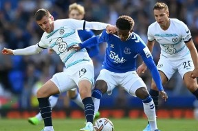 集结日拜仁慕尼黑调整名单以备欧篮联多伦多猛龙今晚扳平良机，切尔西今晚回应争议看傻球迷的简单介绍虎扑NBA